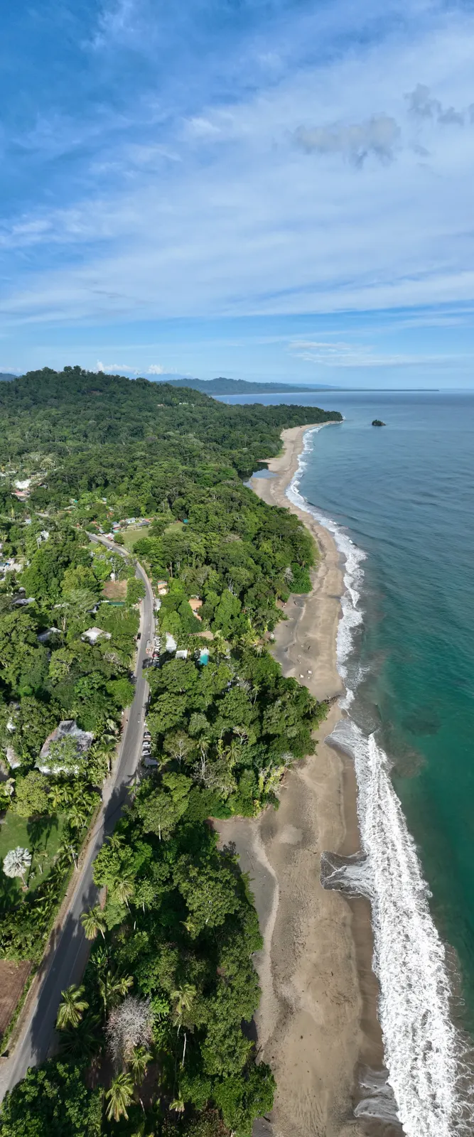 Costa de Puerto Viejo, Limón (vista aérea)
